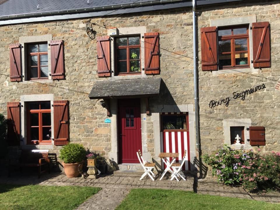 Hotel La Bourgseigneurie Bourseigne-Vieille Exterior foto